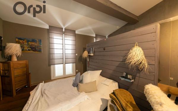 Maison à vendre    4 pièces • 226 m2 Saint-Estève