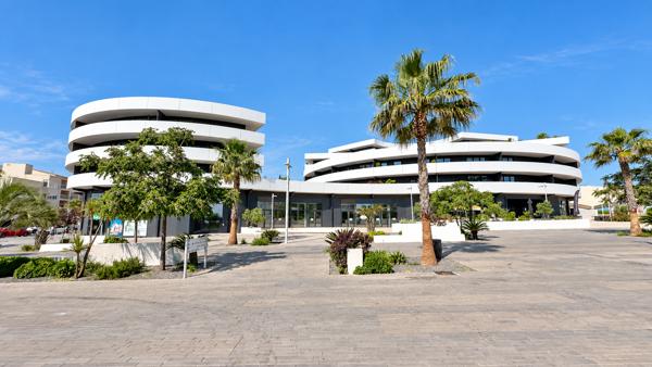 Une adresse contemporaine à deux pas du port Détails des diagnostics énergétiques