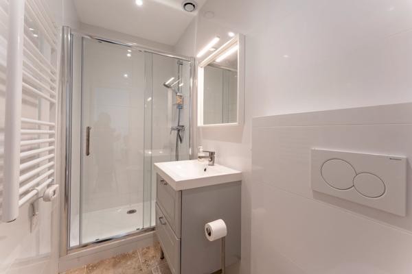 Vente Propriété de luxe Bouzigues 9 Pièces 173 m²
