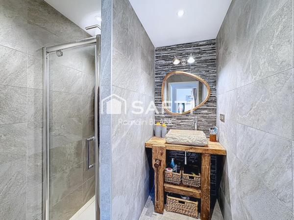 Appartement T2 bis avec balcon et parking