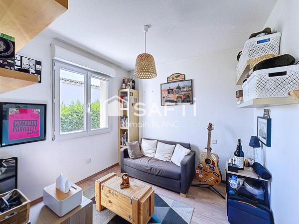 Appartement T2 bis avec balcon et parking