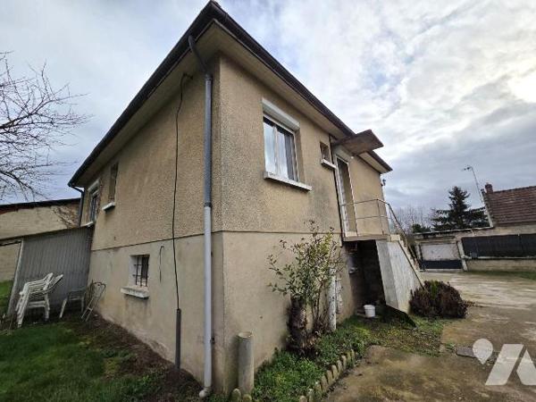 CHASSEMY : MAISON IDEAL POUR PREMIER ACHAT OU INVESTISSEMENT LOCATIF

Venez découvrir le pote...