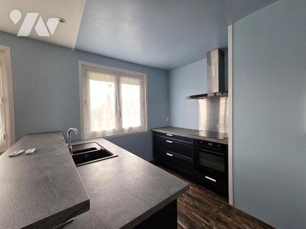 CHASSEMY : MAISON IDEAL POUR PREMIER ACHAT OU INVESTISSEMENT LOCATIF

Venez découvrir le pote...