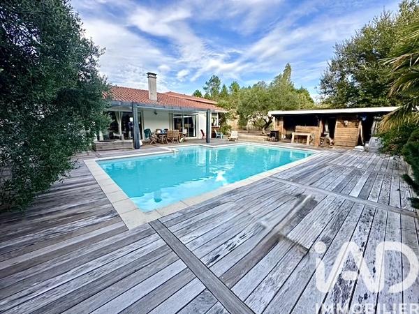 Maison à vendre 8 pièces 270 m² Salles