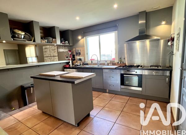 Maison à vendre 8 pièces 270 m² Salles