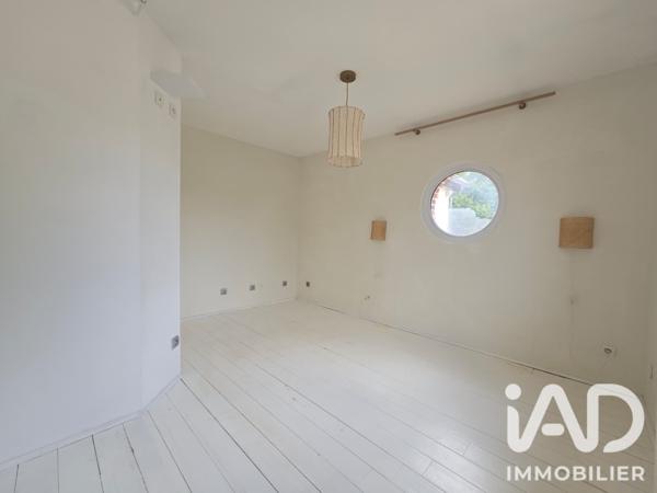 Maison à vendre 6 pièces 117 m² Saint-Jean-de-la-Ruelle