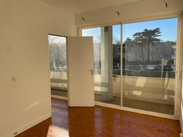 Appartement Chatenay Malabry 2 pièce(s) 49 m2 loué - Ref : 63