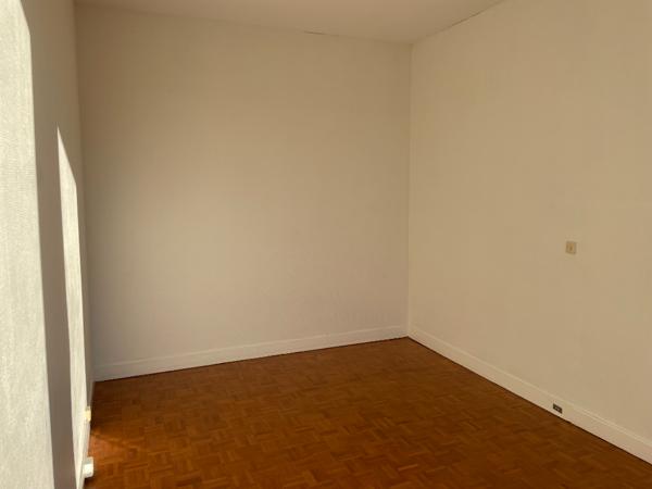 Appartement Chatenay Malabry 2 pièce(s) 49 m2 loué - Ref : 63