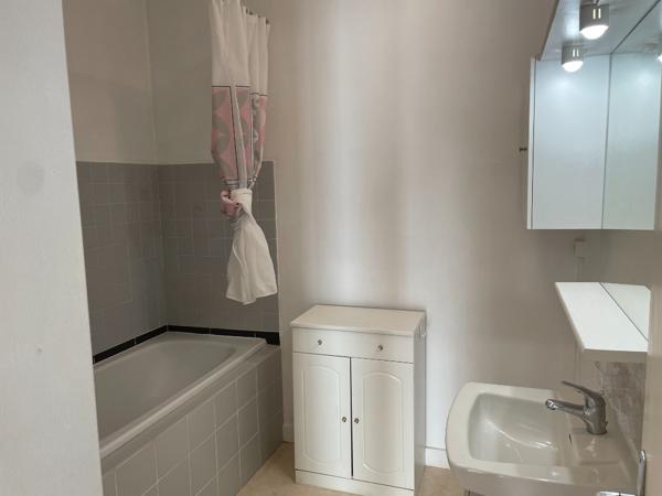 Appartement Chatenay Malabry 2 pièce(s) 49 m2 loué - Ref : 63