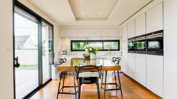 Propriété contemporaine d’exception avec espace bien-être à Brest