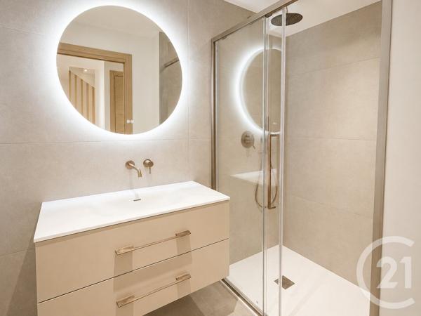 Appartement T5 à vendre  5 pièces - 162,05 m 2   BIARRITZ  - 64