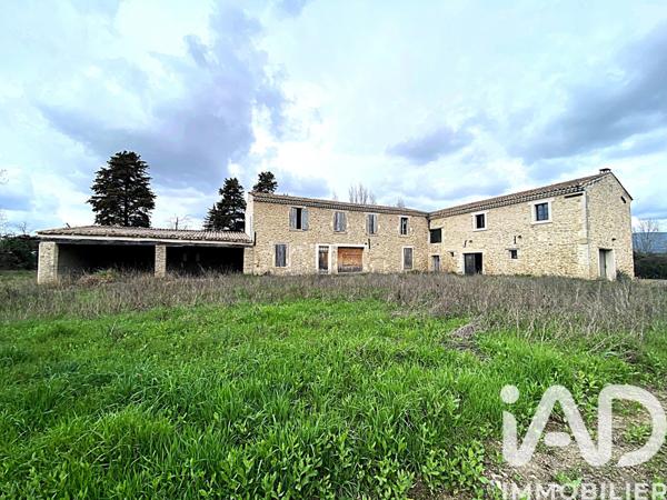 Maison à vendre 12 pièces 270 m² L'Isle-sur-la-Sorgue