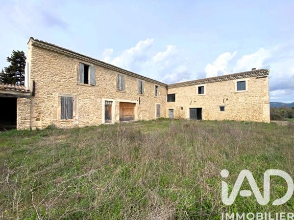 Maison à vendre 12 pièces 270 m² L'Isle-sur-la-Sorgue