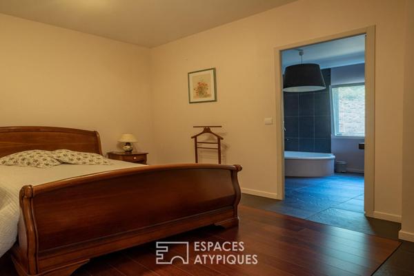 Belle maison d’architecte avec séjour cathédrale et spacieuse piscine