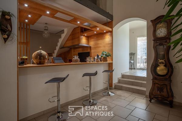 Belle maison d’architecte avec séjour cathédrale et spacieuse piscine