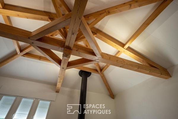 Belle maison d’architecte avec séjour cathédrale et spacieuse piscine