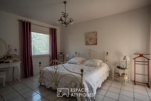 Belle maison d’architecte avec séjour cathédrale et spacieuse piscine