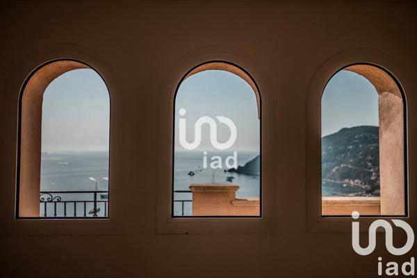 Demeure 7 pièces de 250 m² à Théoule-sur-Mer (06590)