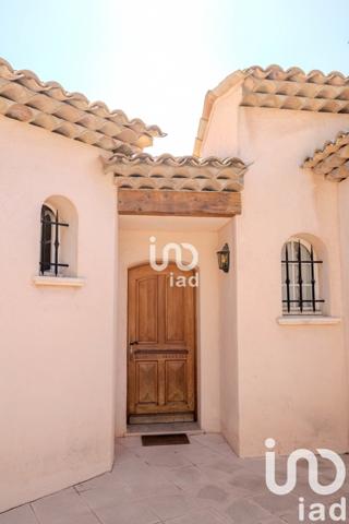 Demeure 7 pièces de 250 m² à Théoule-sur-Mer (06590)