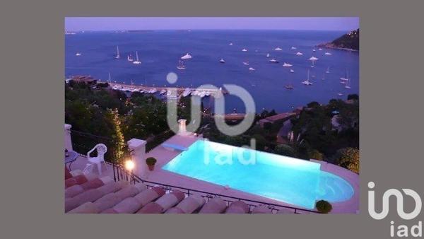 Demeure 7 pièces de 250 m² à Théoule-sur-Mer (06590)