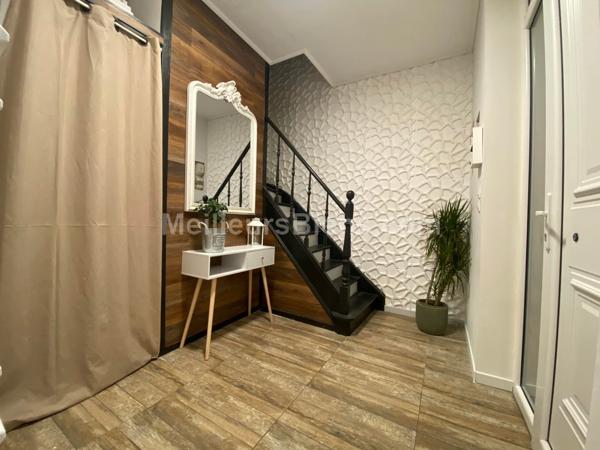 INDIVIDUELLE ENTIÈREMENT RÉNOVÉE