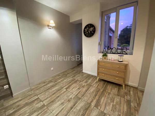 INDIVIDUELLE ENTIÈREMENT RÉNOVÉE