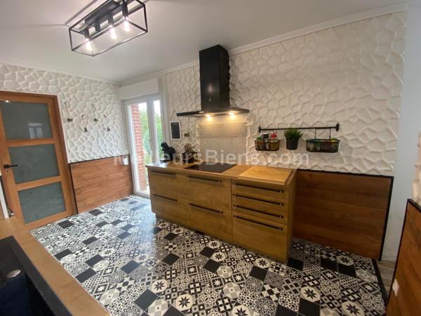 INDIVIDUELLE ENTIÈREMENT RÉNOVÉE