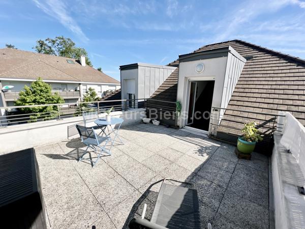 Duplex Ezanville 3 chambres, 2 terrasses, 2 places de parking, 1 cave