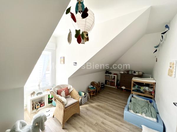 Duplex Ezanville 3 chambres, 2 terrasses, 2 places de parking, 1 cave