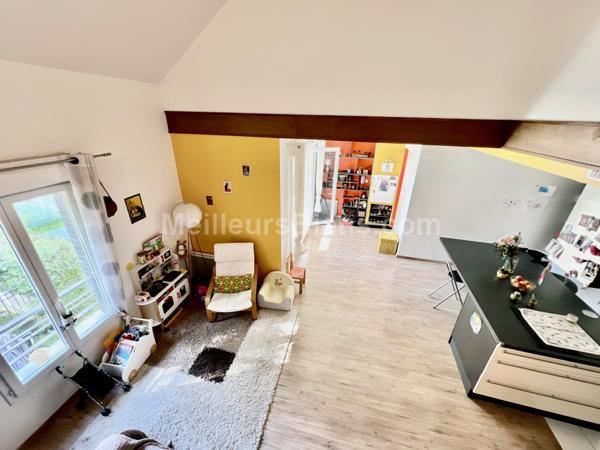 Duplex Ezanville 3 chambres, 2 terrasses, 2 places de parking, 1 cave