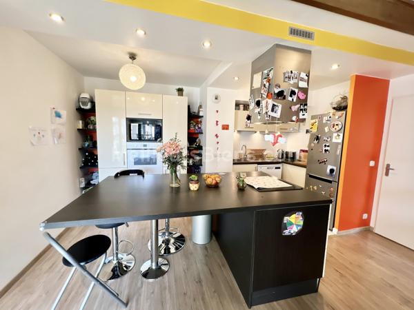 Duplex Ezanville 3 chambres, 2 terrasses, 2 places de parking, 1 cave