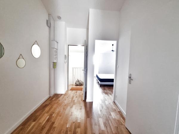 Appartement T2 meublé de 37 m2 dernier étage
