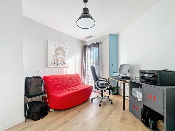 Maison moderne à vendre à Montauban (82) - 4 chambres, double garage , jardin, 127 m² habitable