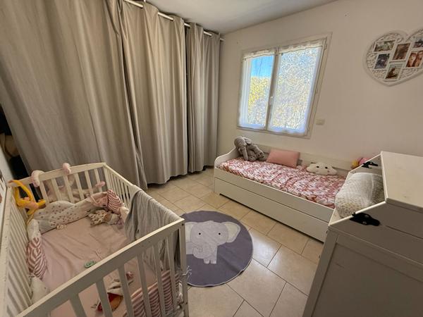 MAISON DE PLAIN PIED AVEC PISCINE A GREZES - CARCASSONNE