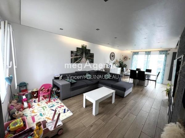 Maison à CHOLET, 49300 - 5 pièces 109m²