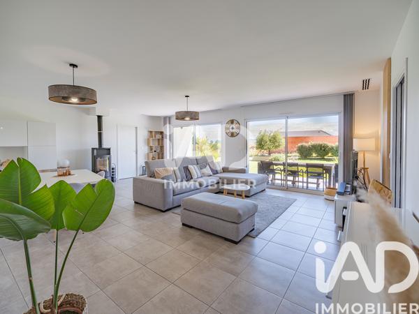Maison à vendre 5 pièces 137 m² Arzacq-Arraziguet