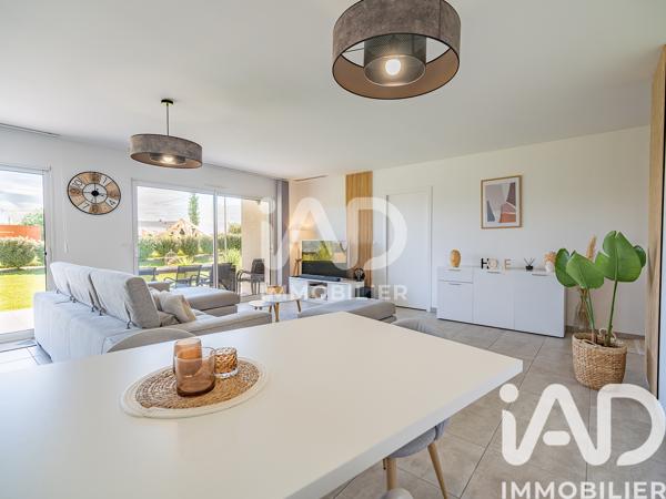 Maison à vendre 5 pièces 137 m² Arzacq-Arraziguet