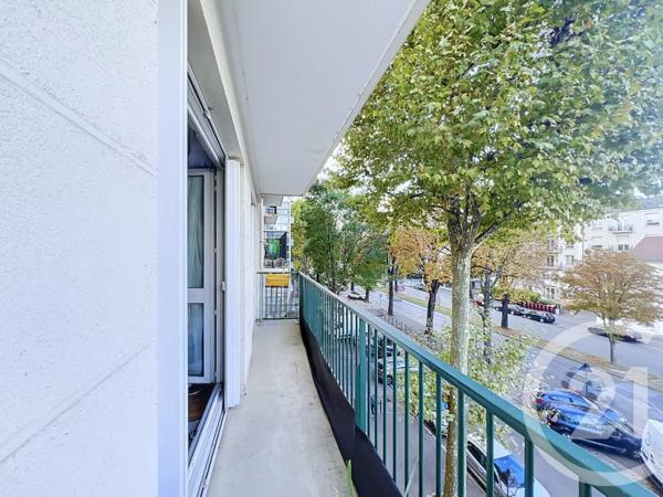 Appartement F5 à vendre  5 pièces - 81,57 m 2   CHOISY LE ROI  - 94