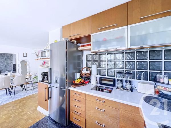 Appartement F5 à vendre  5 pièces - 81,57 m 2   CHOISY LE ROI  - 94