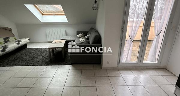 Location Studio meublé 29.47 m² - Savigny-sur-orge 91600