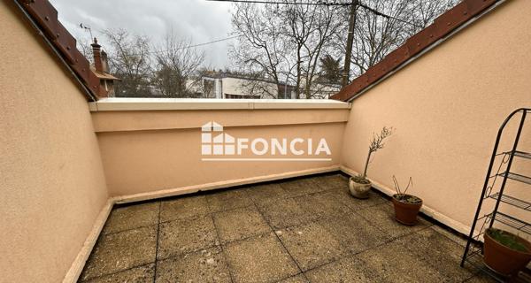 Location Studio meublé 29.47 m² - Savigny-sur-orge 91600