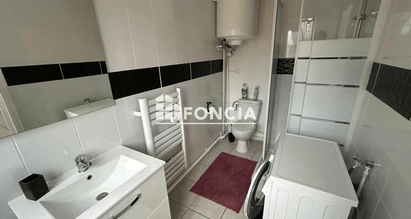 Location Studio meublé 29.47 m² - Savigny-sur-orge 91600