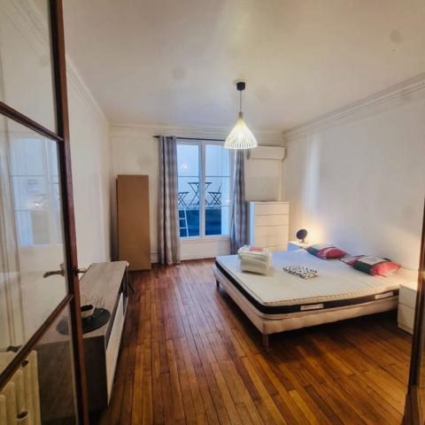 Appartement Paris 1 pièce 