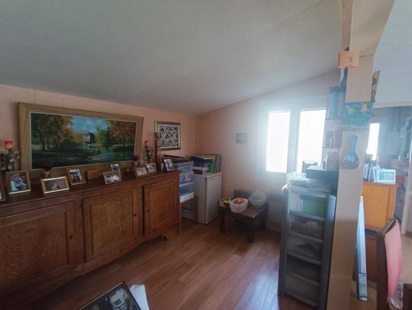 Chalet lumineux, climatisé, 2 chambres avec jardin.