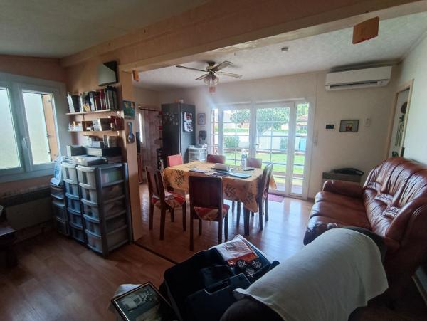 Chalet lumineux, climatisé, 2 chambres avec jardin.