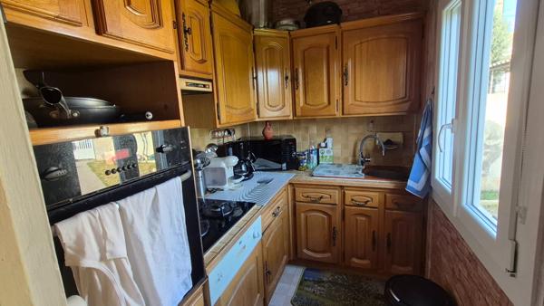 Chalet lumineux, climatisé, 2 chambres avec jardin.