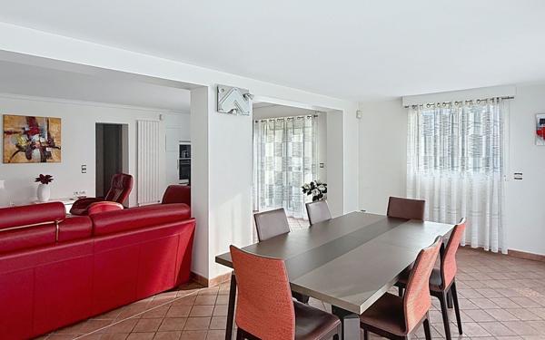 Appartement à vendre    4 pièces • 95,56 m2 Villeparisis