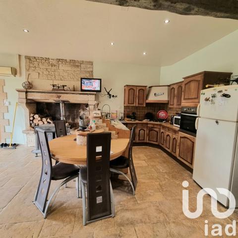 Maison rustique 8 pièces de 150 m² à Brioux-sur-Boutonne (79170)