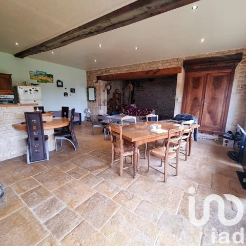 Maison rustique 8 pièces de 150 m² à Brioux-sur-Boutonne (79170)