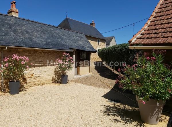 Logis du XVII au coeur de Cheviré-le-Rouge 49150